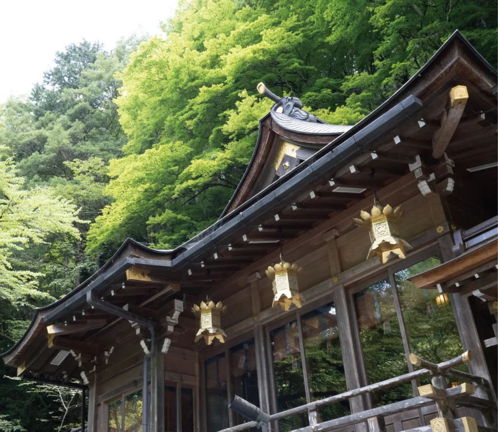 Numéro Trois POPUP store in 貴船神社